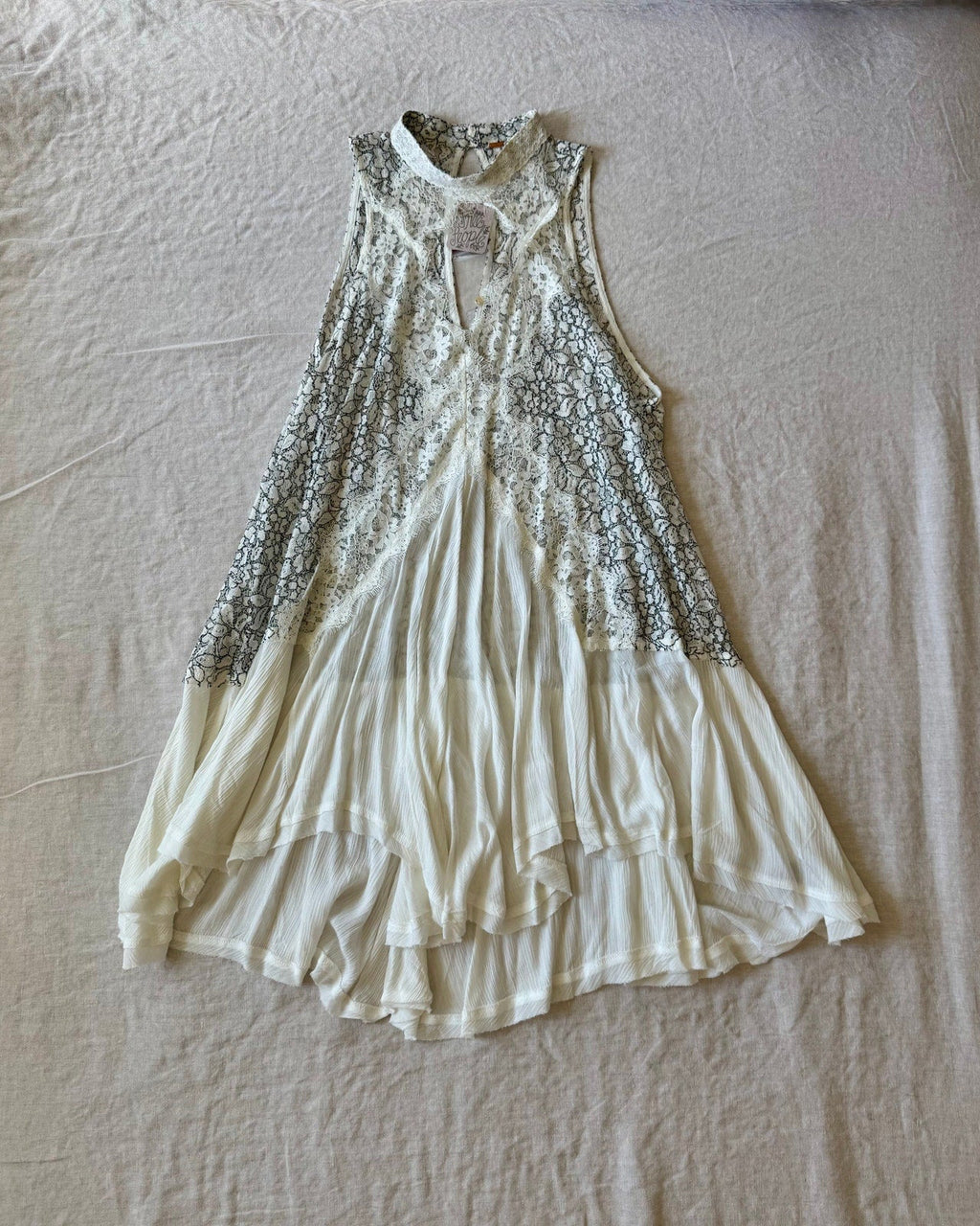 Free people Cross my Heart in Lace Tunic - NWT