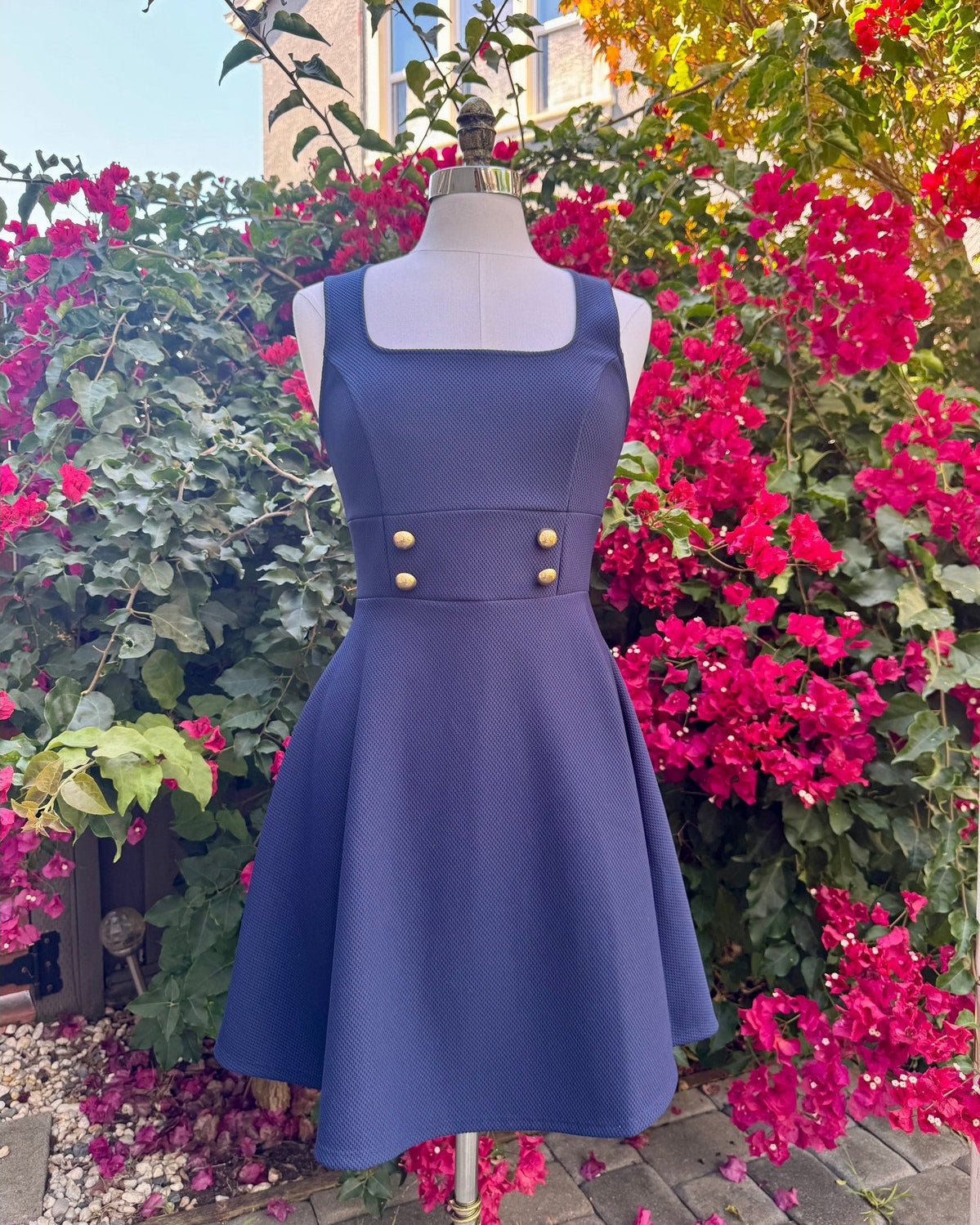 Mystic Retro Dress | US M | Excellent Condition
