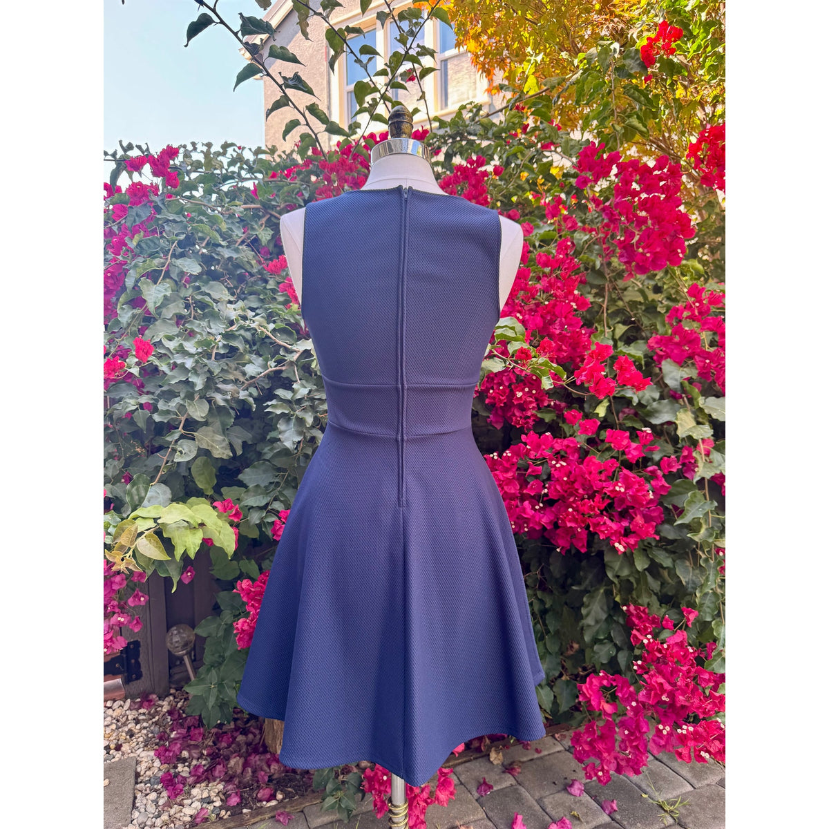 Mystic Retro Dress | US M | Excellent Condition